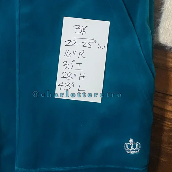 Juicy Couture • Turquoise Velour Tracksuit • 3X - Picture 7 of 9